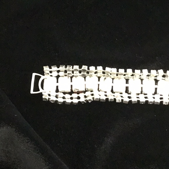 Vintage Ruby Rhinestone Bracelet Earring Set - Picture 6 of 6